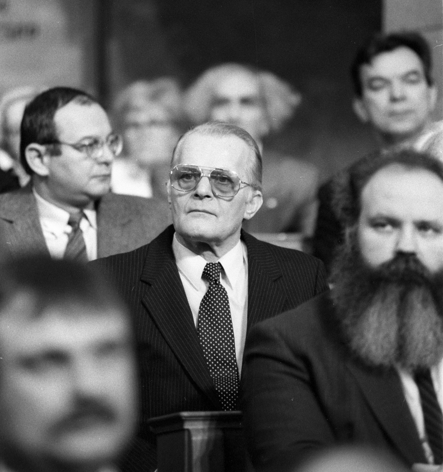 1990-ben a Parlamentben. Forrás: Fortepan/Erdei Katalin